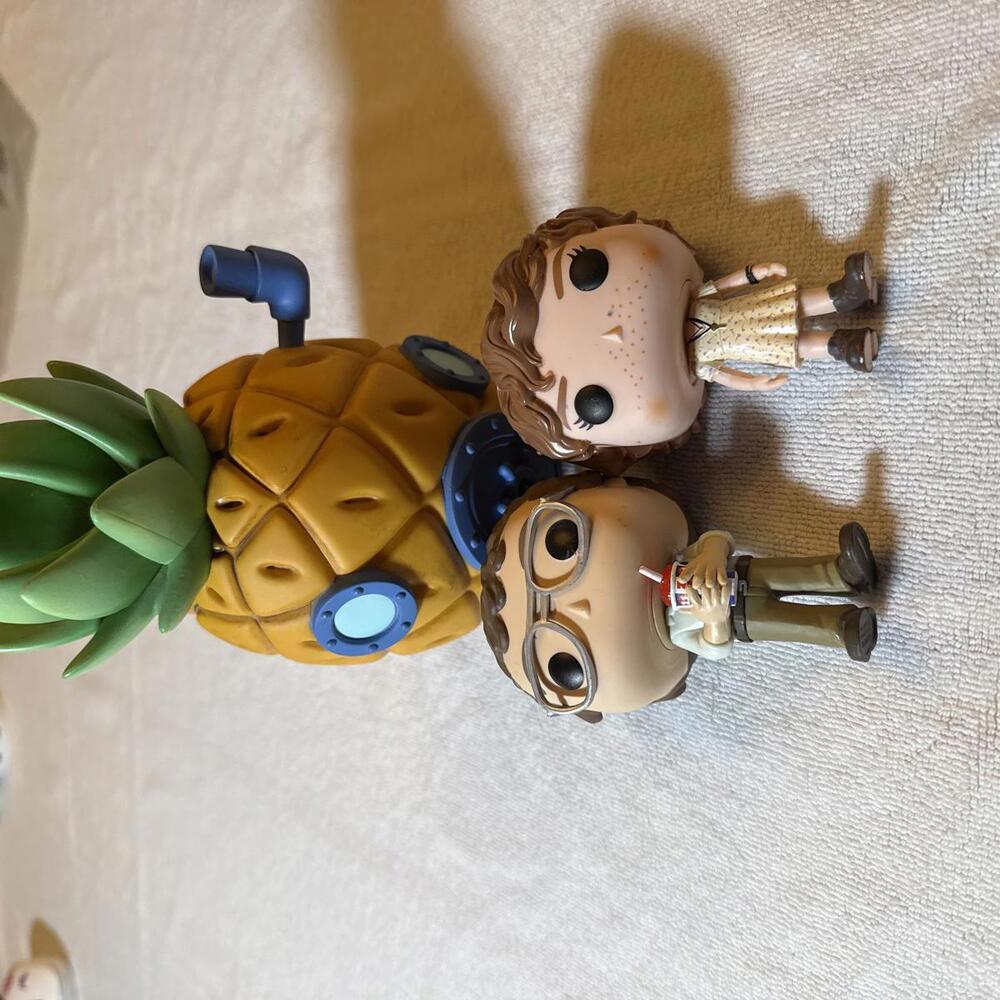 Funko Pop Disney Figurines with SpongeBob Pineapple House